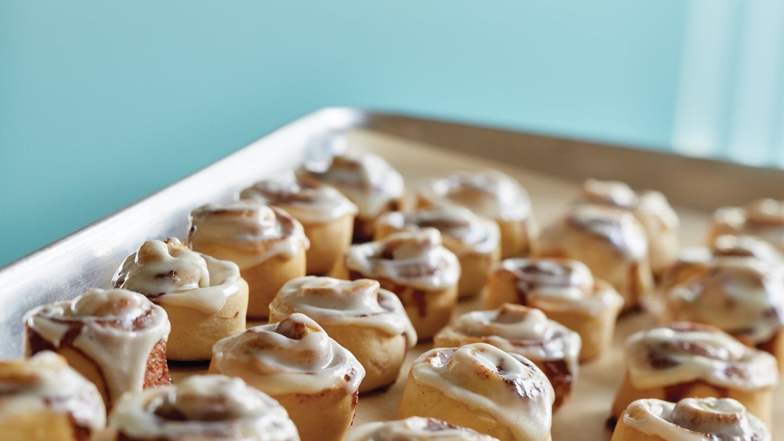 Cinnabon brand image