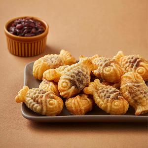 Mini Fish-shaped Bun with Sweet Red Bean Paste 6 Packs product image