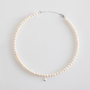 Cutting Eyedrop Pearl Necklace-Silver product image