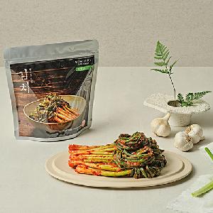 Walkerhill Hotel SUPEX Green Onion Kimchi 500g x 2 packs product image