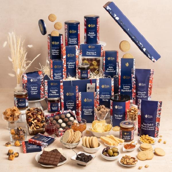 Extravagance Traditional Hamper item image