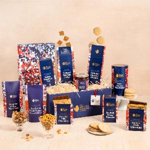 Superior Traditional Hamper item image