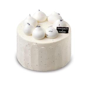 (Whole) Earl Grey Milk Tea Cake product image