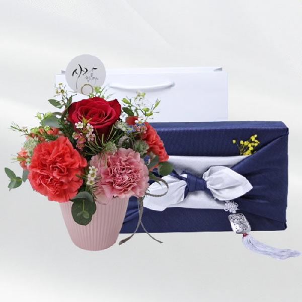 Respectful Carnation + Bellflower Root Preserves 500g product image