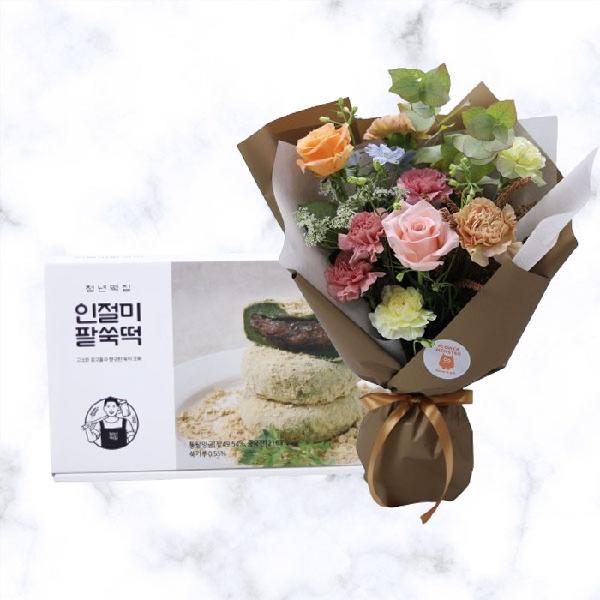 Love Carnation + Rice Cake with Red Bean & Mugwort product image