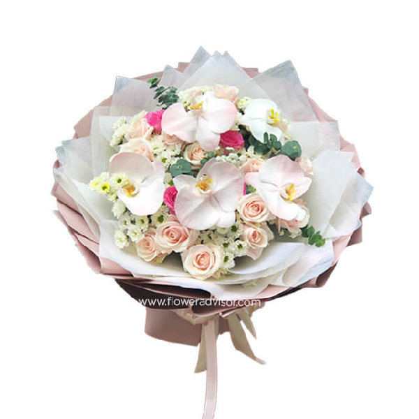 Hand in hand item image