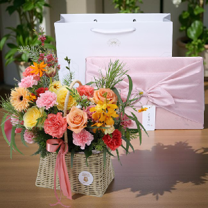 Mama's Flower Basket + Bellflower Root Jeonggwa 300 product image