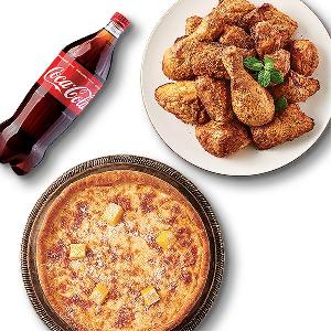 Spicy Crispy Chicken + Chicago Pizza + Coke 1.25L product image