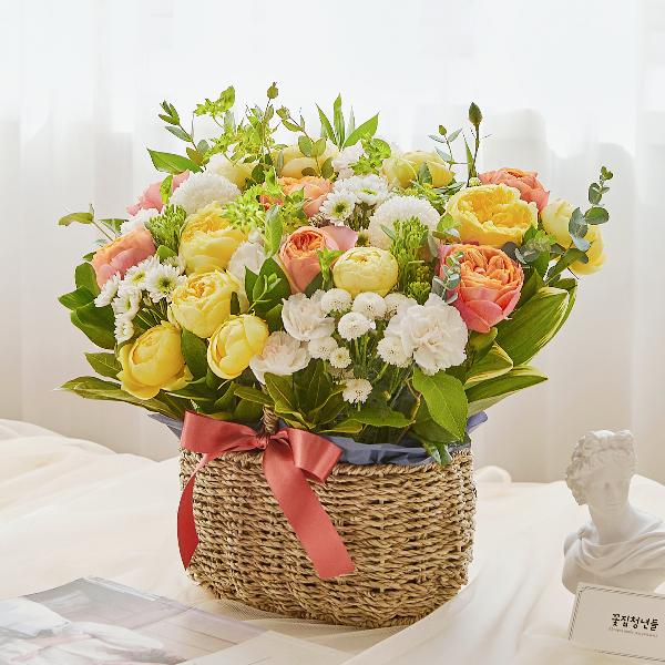 "Meet the Masterpiece" Renoir product image