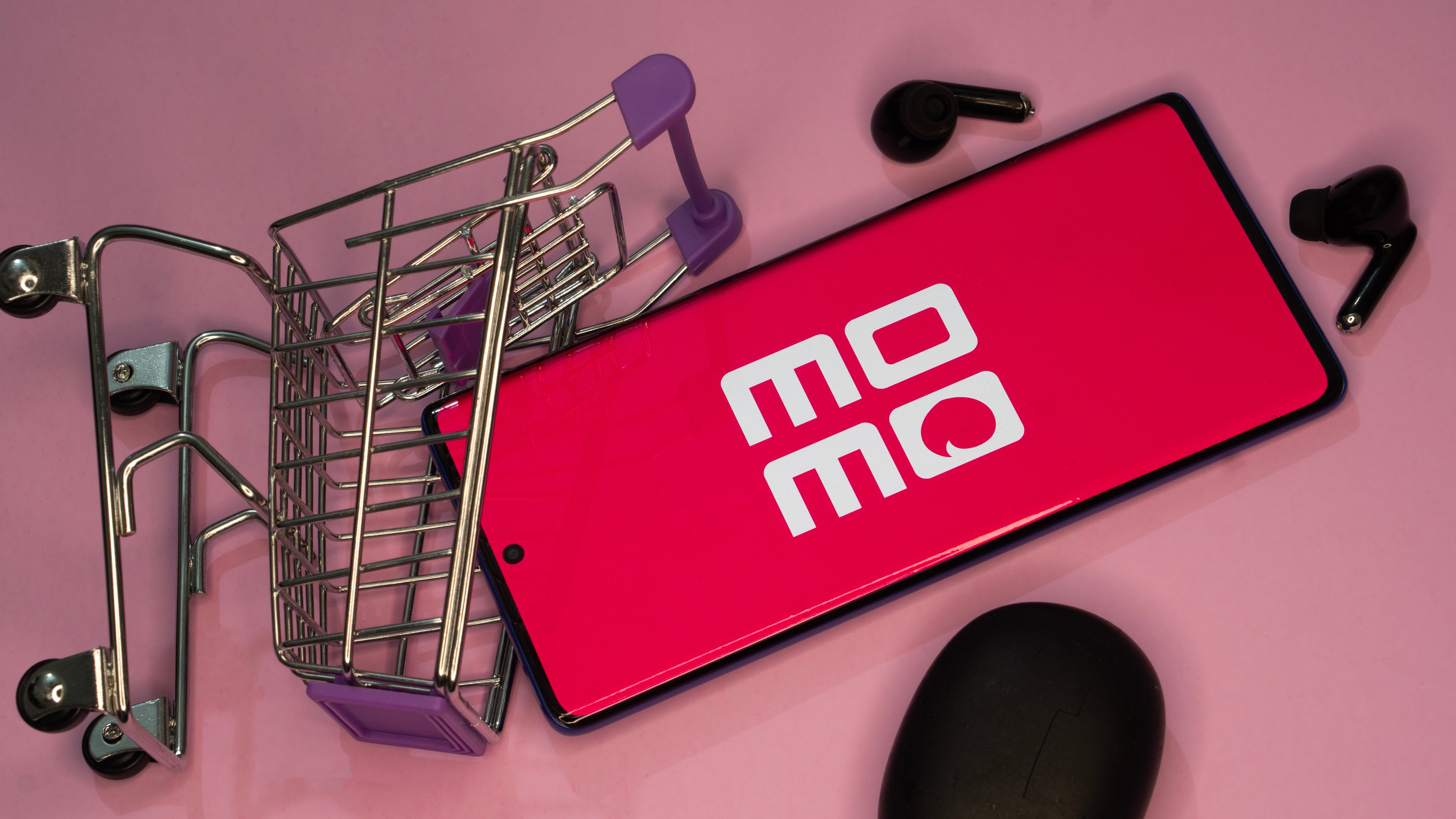 Ví MoMo brand image