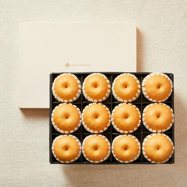 VIP Pear 12-piece Gift Set product image