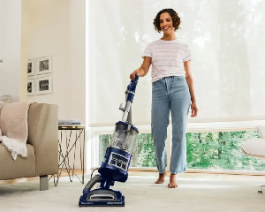 Navigator Lift-Away Deluxe Upright Vacuum with Anti-Allergen Complete Seal item image