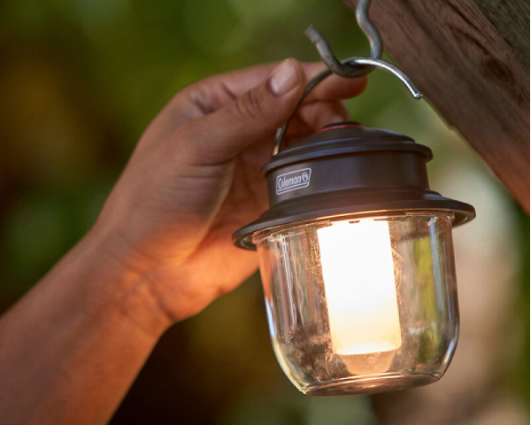 Classic Recharge 400 Lumens LED Lantern product image