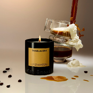 Magnum Candle, 27 oz- Vanilla Era product image