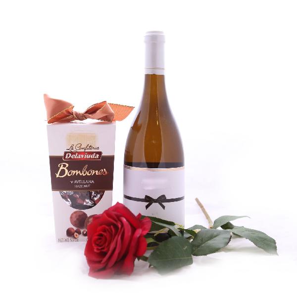 Romantic Touch product image