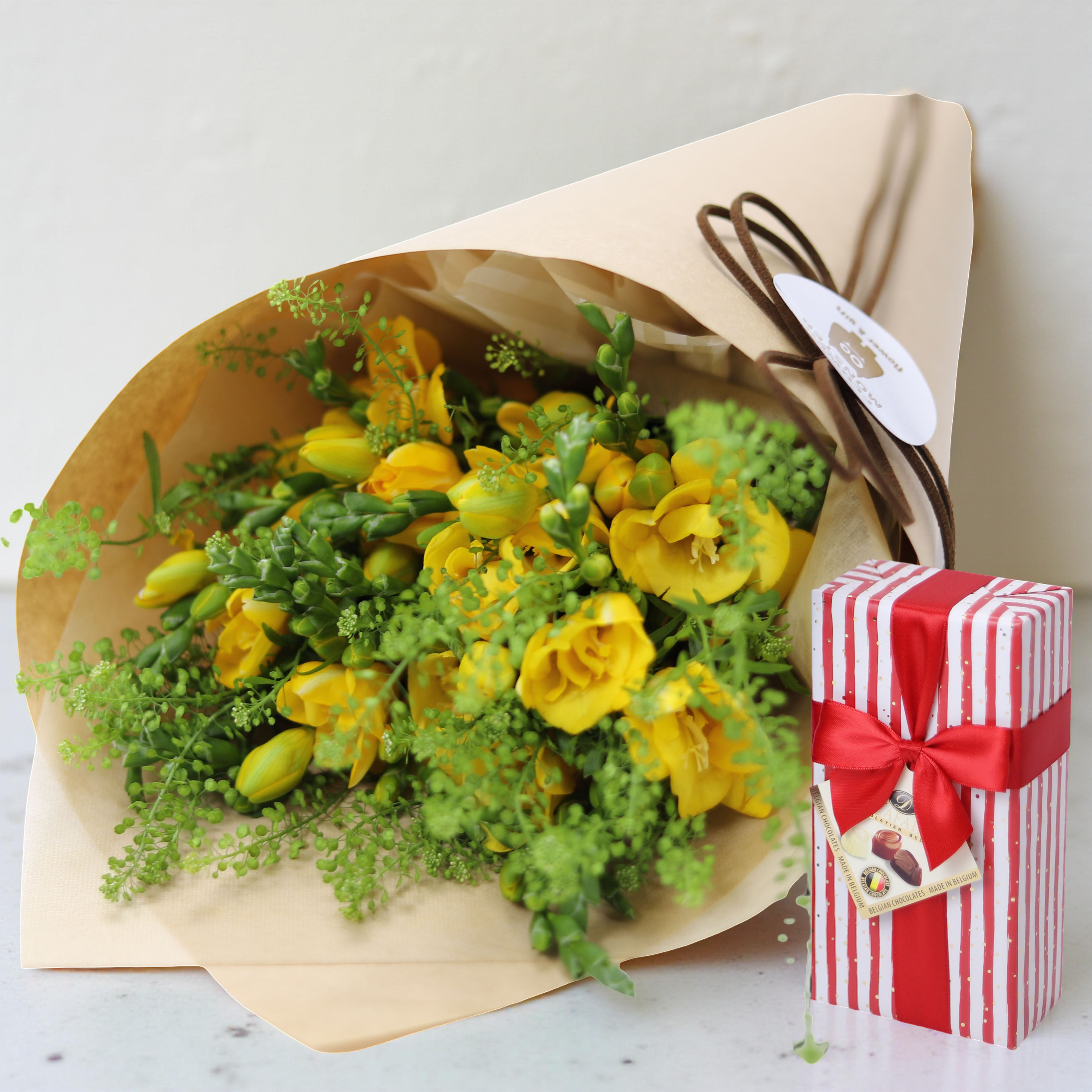 Enfant Freesia+Belgian Chocolate In South Korea Flower Monster