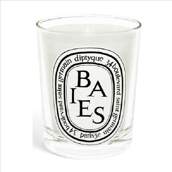 Classic Candle (Baies) (Gift Wrapping & Shopping Bag Included) product image