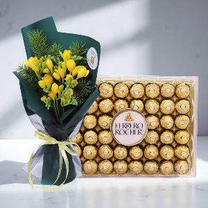 Freesia Moment + Ferrero Rocher 48P product image