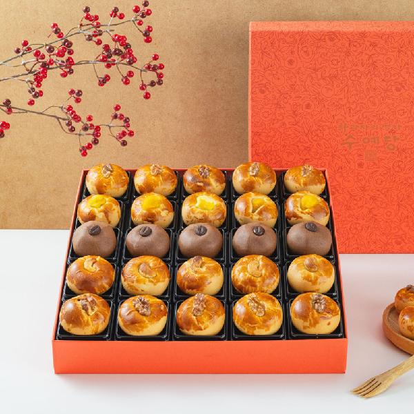 "With Complimentary Message Card" Manju Set No.25 product image