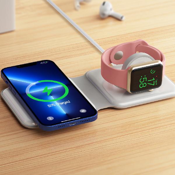 WCP-240 Duo Folding 2-in-1 Fast Wireless Charger product image
