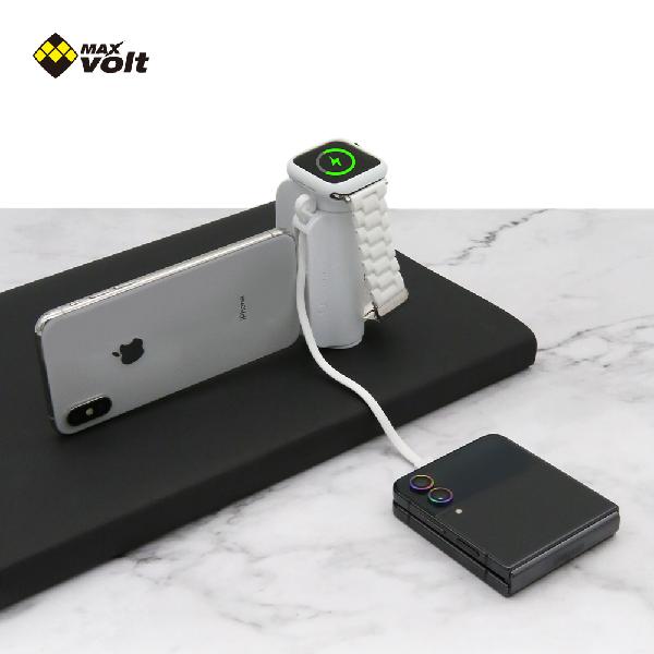 B1 Smartwatch Wireless Charging Docking Power Bank 4500mAh product image