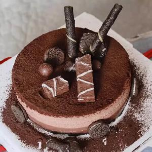 Oreo-Infused Tiramisu Mousse Birthday Cake product image