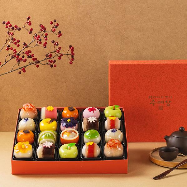 "With Complimentary Message Card" Wagashi Set No.4 product image