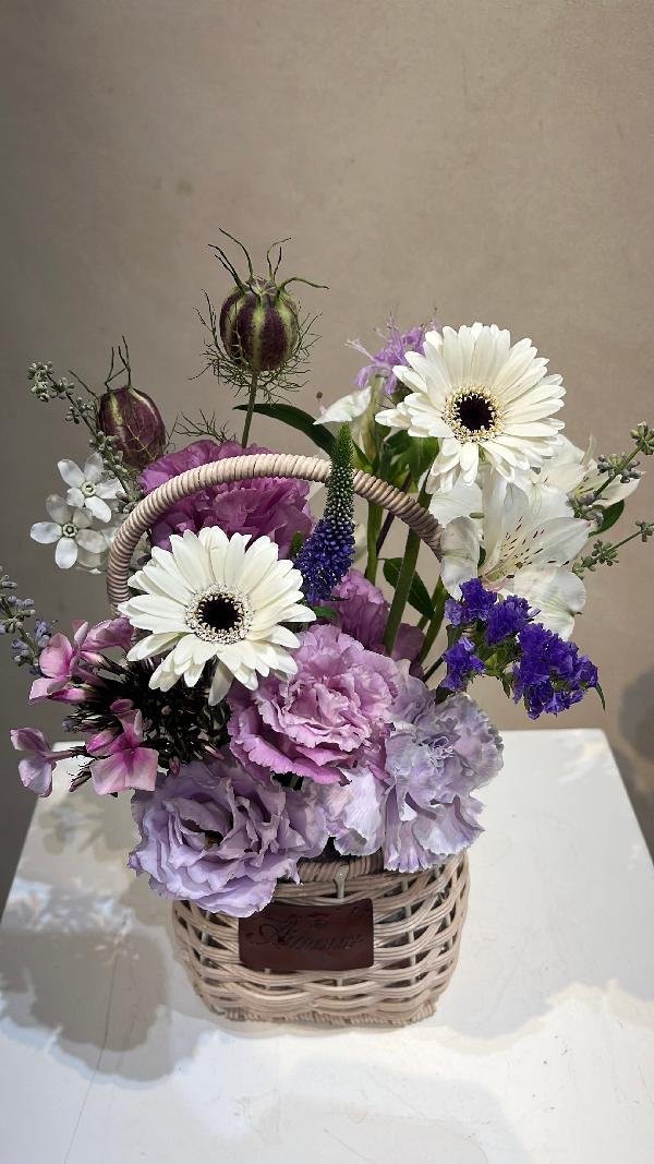 Smile Fresh Flower Basket Mini Purple product image
