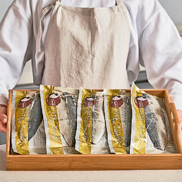 Extra Large Salted Mackerel Set (Jeju Fillet Salted Mackerel 200g x 10 Packs) item image