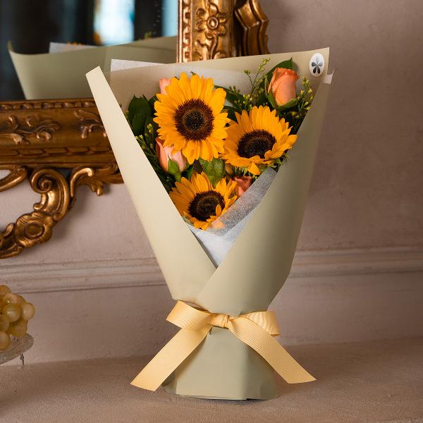 "Meet the Masterpiece" Sunflowers by Van Gogh Flower Bouquet product image
