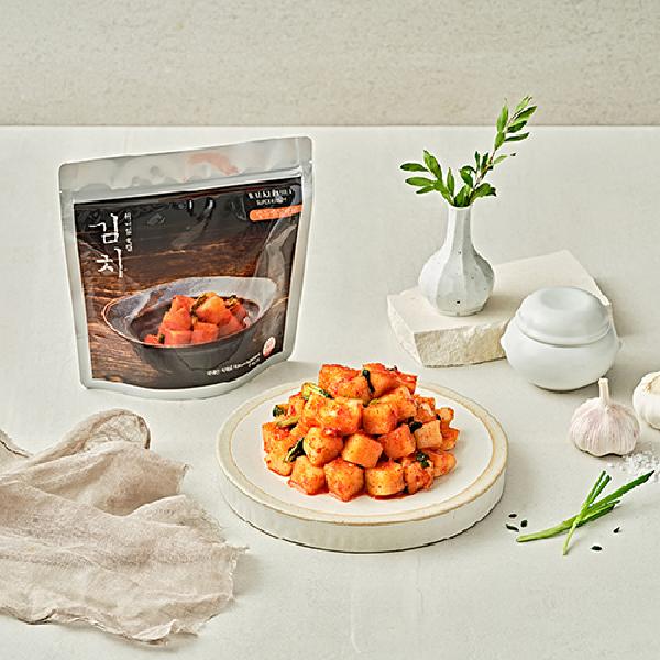 SUPEX Kkakdugi Radish Kimchi 500g x 5 Packs product image