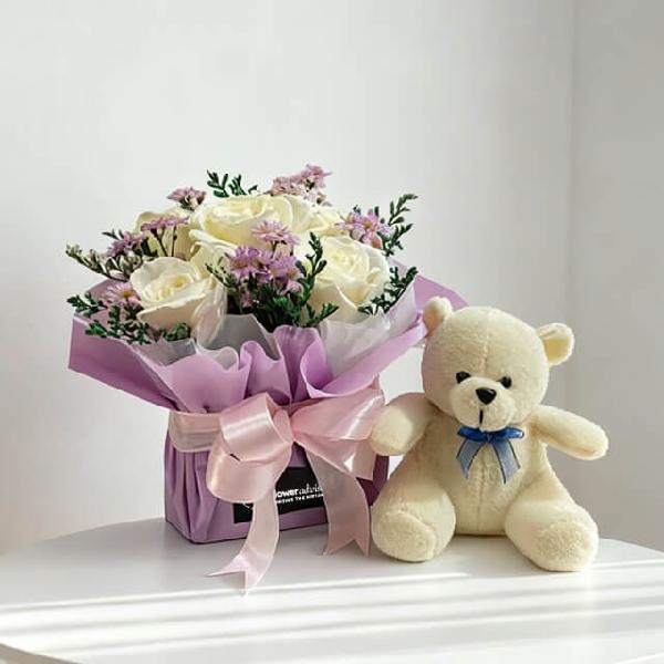 White Polar Pleasure product image
