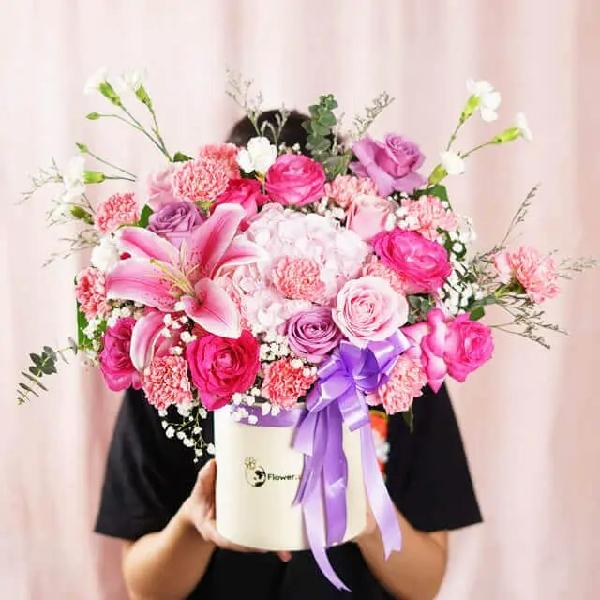 The Ethereal Elegance Table Flower product image
