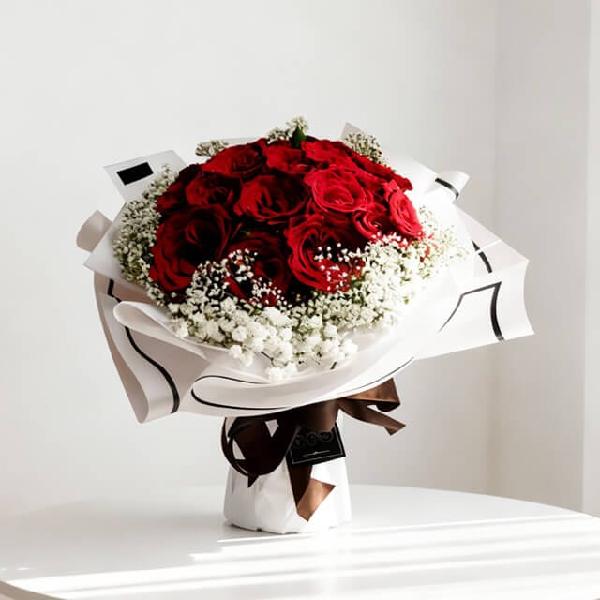 Vogue In Red product image
