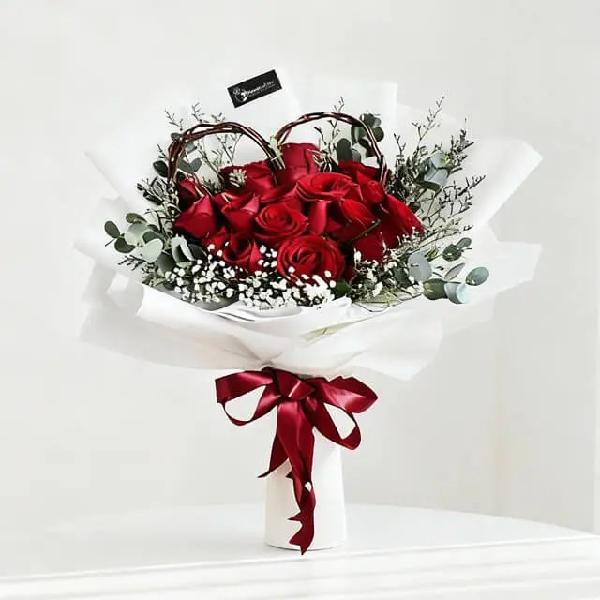 Red Rose Bouquet - I Heart You Lots product image