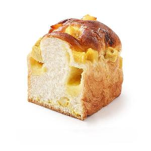 Sweet Potato Choux Cream Bread product image