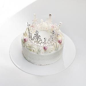 Tiara Cake (#1 Size) product image