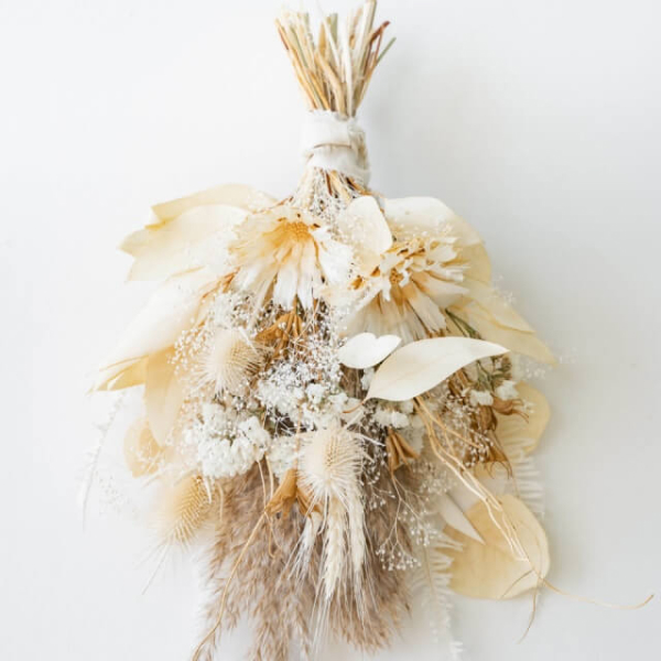 日本アンドプランツ【スワッグ】ドライフラワーブーケ ベージュ