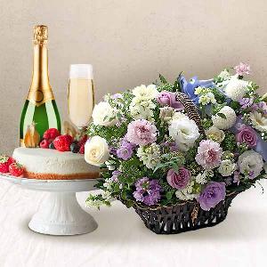 Love Story+Cake+Champagne product image