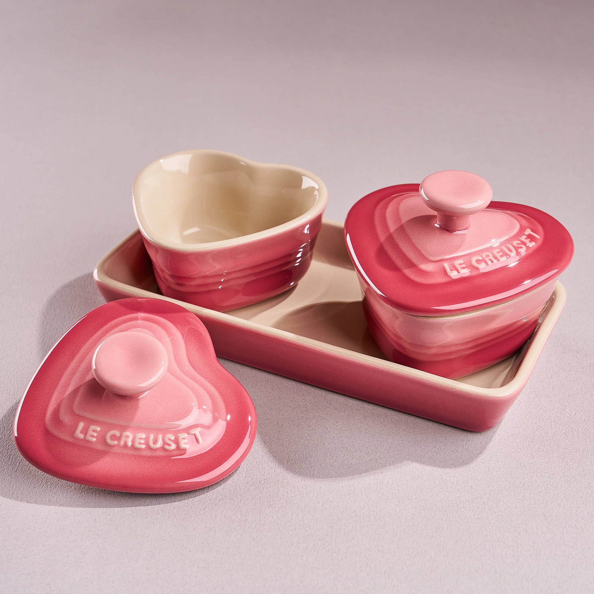 Le Creuset Petit Ramekin D'Amour Set In Rose Quartz item image