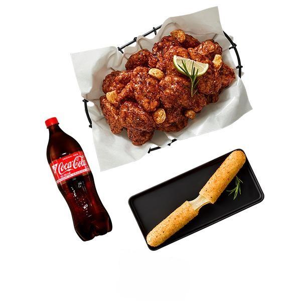 Boneless Sauce Garlic Chicken + Cheeros + Coke 1.25L product image