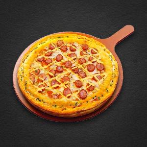 Gold Cheddar Sausage Pizza product image